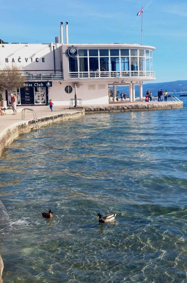 Amber S Podzemnom Garazom Apartmán *
